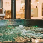 Cozy In - Sauna Included, Hot Tub 60 Eur