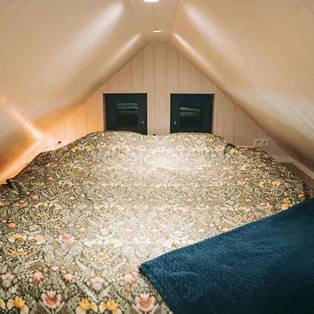 Semesterbostad Cozy In - Sauna Included, Hot Tub 60 Eur