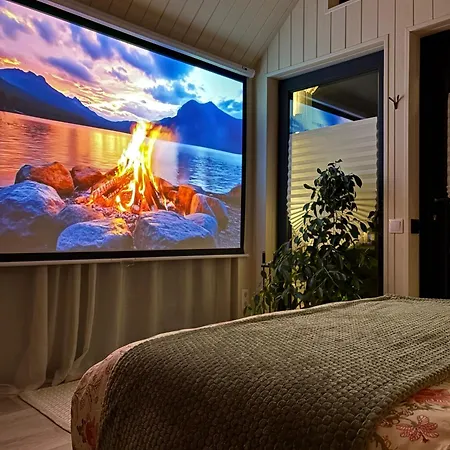 Cozy In - Sauna Included, Hot Tub 60 Eur *