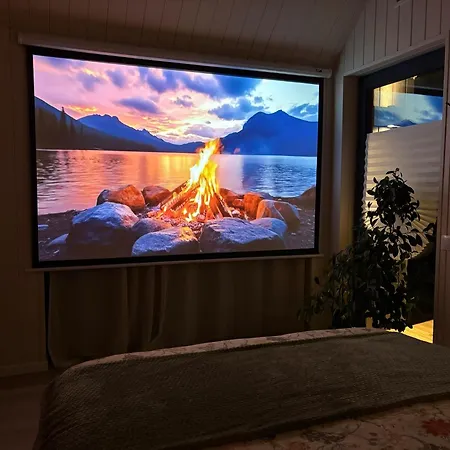 Cozy In - Sauna Included, Hot Tub 60 Eur 리가