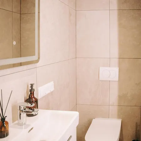 Cozy In - Sauna Included, Hot Tub 60 Eur * Riga